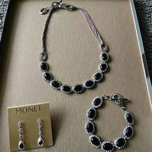 Beautiful jewelry set
