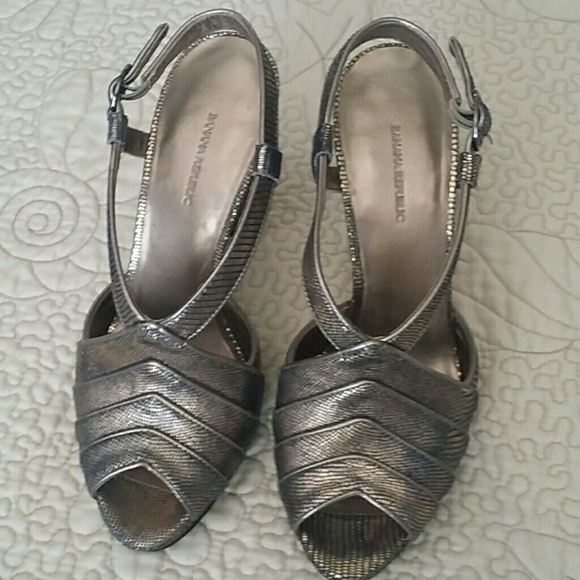 Banana Republic platform sandals