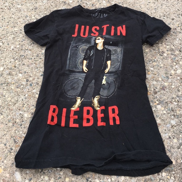 Justin beiber tee