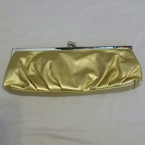 Gold faux leather clutch - Picture 1 of 4