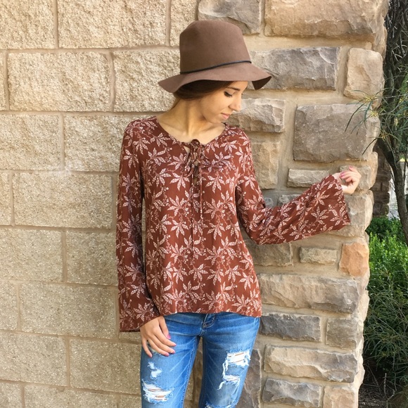 Bell Sleeve Lace Up V-Neck Blouse - Picture 3 of 4