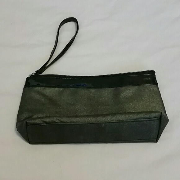 Makeup Bag - Picture 2 of 4