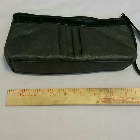 Makeup Bag - Picture 4 of 4