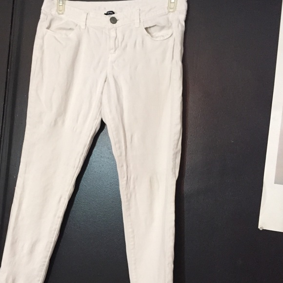 White American eagle skinny jeans