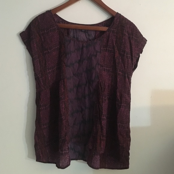 Super Cute American Eagle Blouse