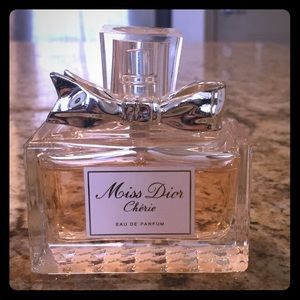 Miss Dior "Chèrie" Perfume