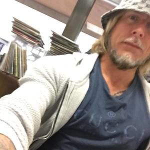 Meet your Posher, Dave