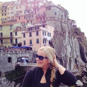 Meet your Posher, Claire