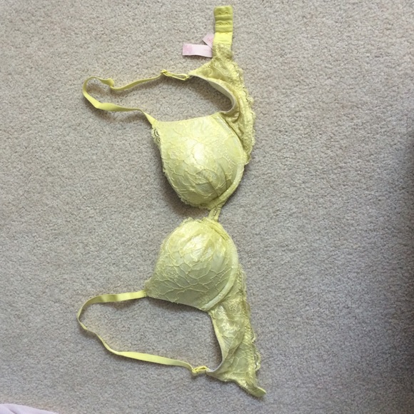 Victoria's Secret push up bra