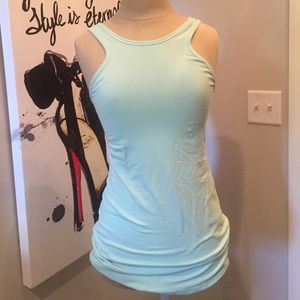 Lulu lemon top