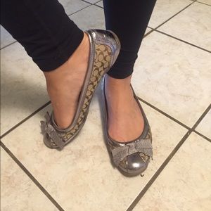 Coach Flats