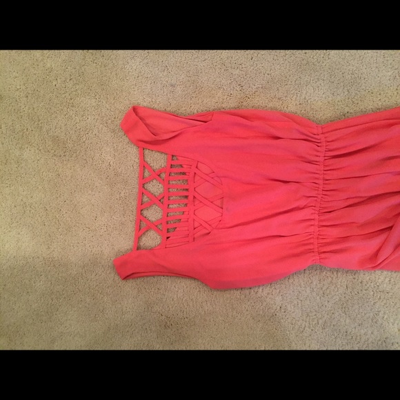 Dress - Picture 2 of 2