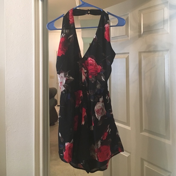 floral backless romper