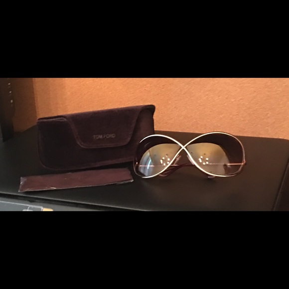 Tom Ford Miranda's Rose Gold