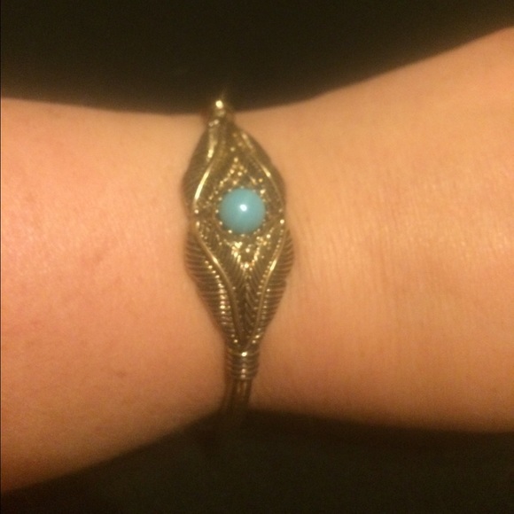 Stone Leaf Bracelet NWT - Picture 3 of 4