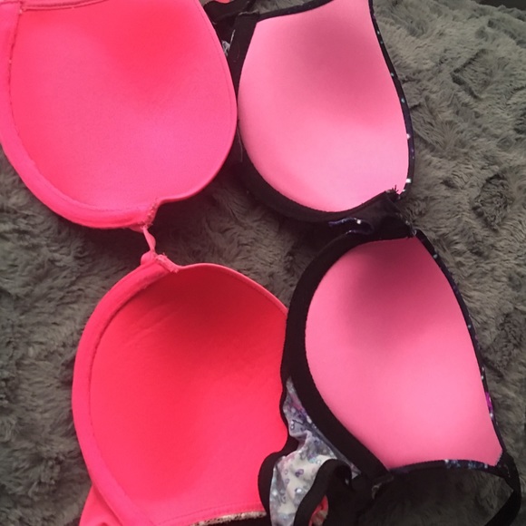 SOLD - Picture 4 of 4