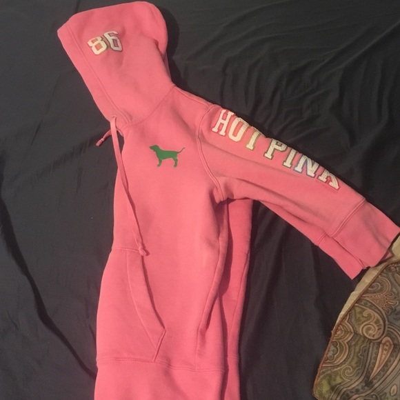 Pink hoodie with half sleeves - Picture 1 of 1