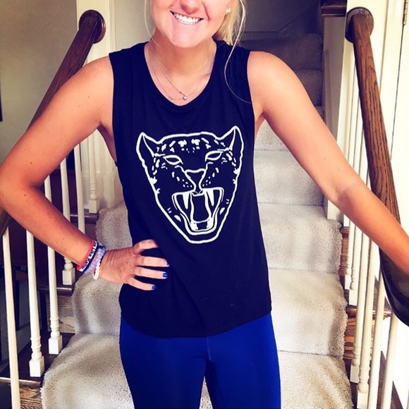 Leopard Muscle Tank - Picture 4 of 4