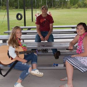 Meet your Posher, Tayler