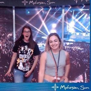 Meet your Posher, Heather