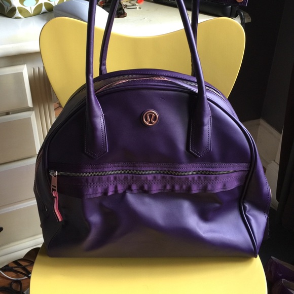 Lululemon gym bag