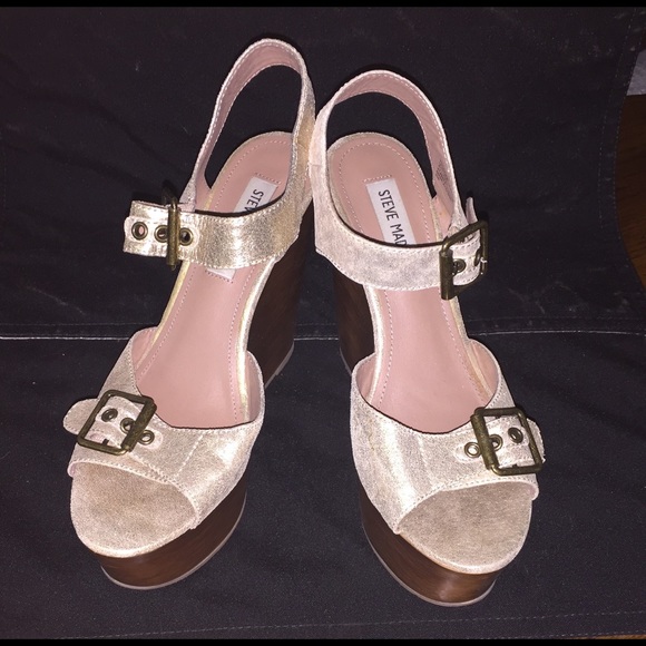 Steve Madden Wedges