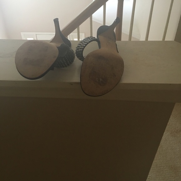 Flash Sale-Pelle Moda shoes - Picture 3 of 4