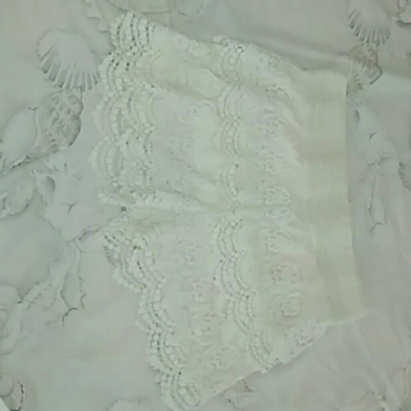 White lace shorts