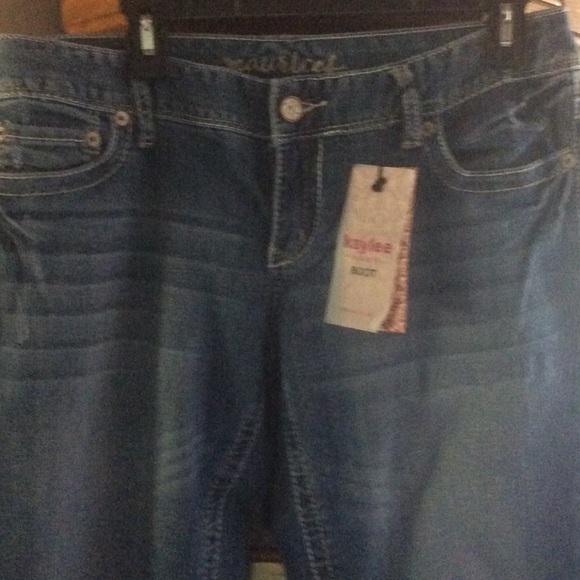 Jeans
