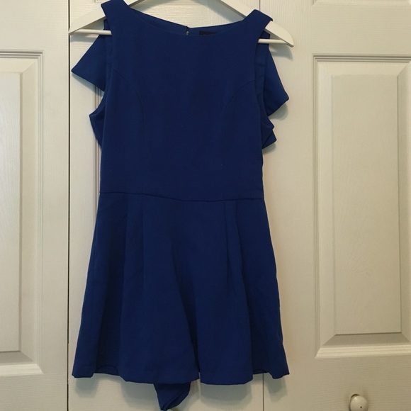 literally the cutest romper ever made - Picture 4 of 4