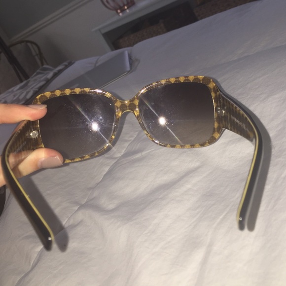 Tory Burch sunglasses! main image 4