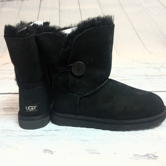 Bailey button uggs