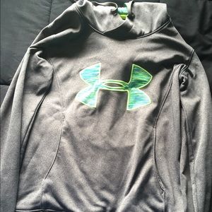 Small women's under armor sweatshirt