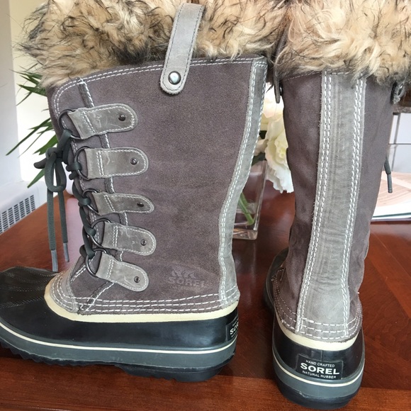 Sorel Joan of Arctic winter boots