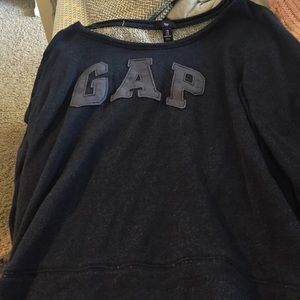 Gap sweater