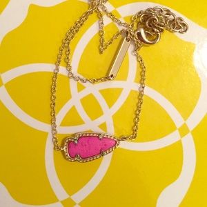 Kendra scott necklace