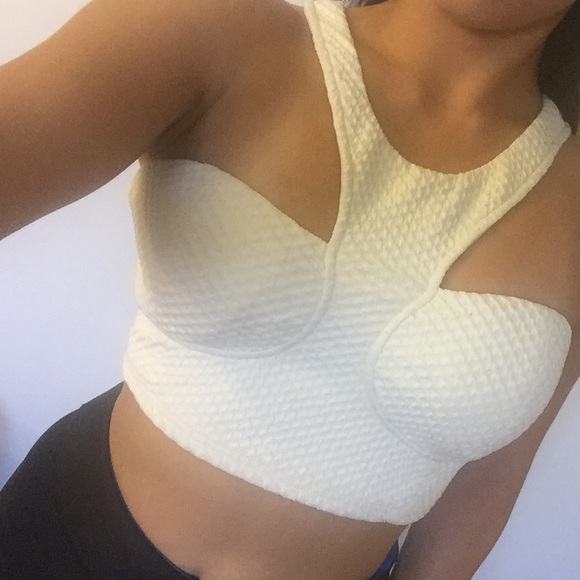 Crop top - Picture 2 of 2