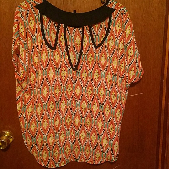 Sheer top - Picture 3 of 4