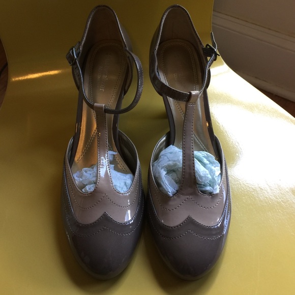 Naturalizer t-strap heels