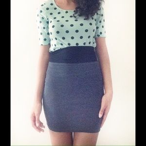 Wardrobe Essential: jersey skirt