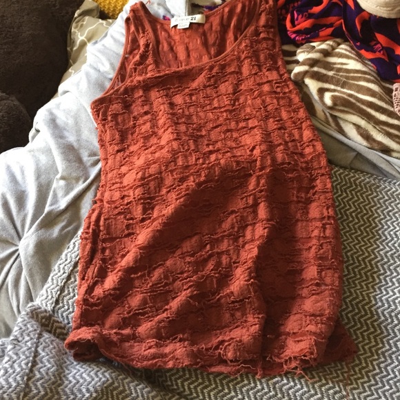 Burgundy tank