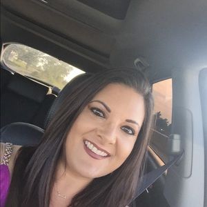 Meet your Posher, Tina