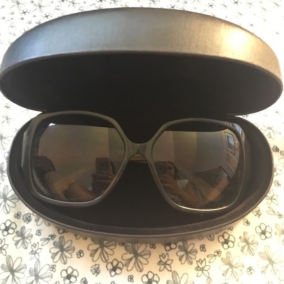 AUTHENTIC MICHAEL KORS SUNGLASSES- never worn! new