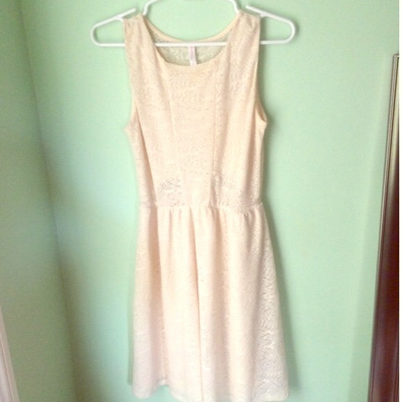 Cream Lace Cut-Out Dress