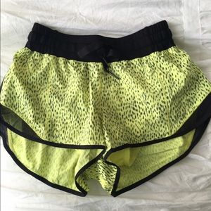 Lululemon Hotty Hot Short Size 4