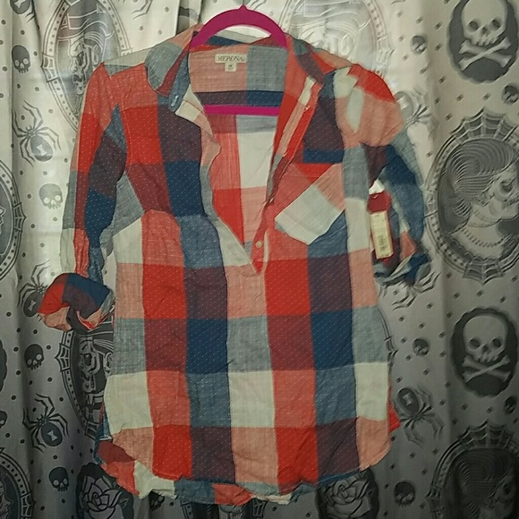 ? Cutesy Country Plaid Shirt ?