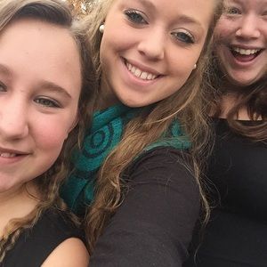 Meet your Posher, Emma