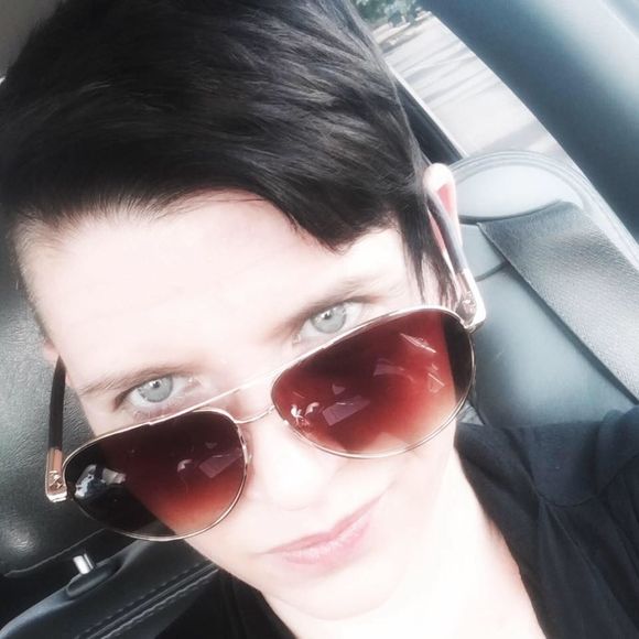 Meet your Posher, Randi