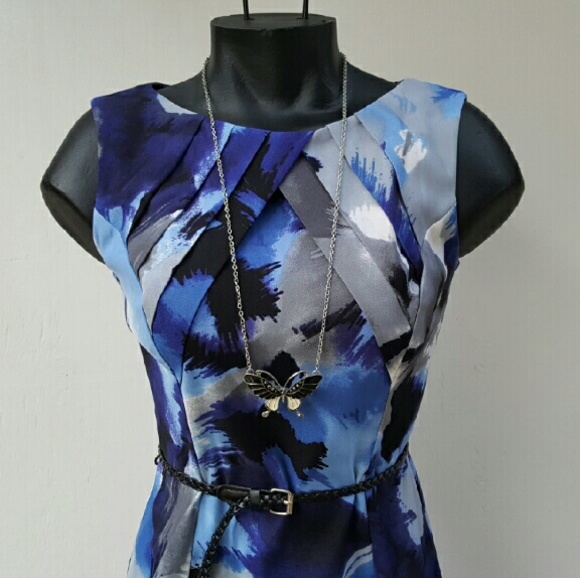 Dress Barn Dress Size 4 Petite - Picture 2 of 4