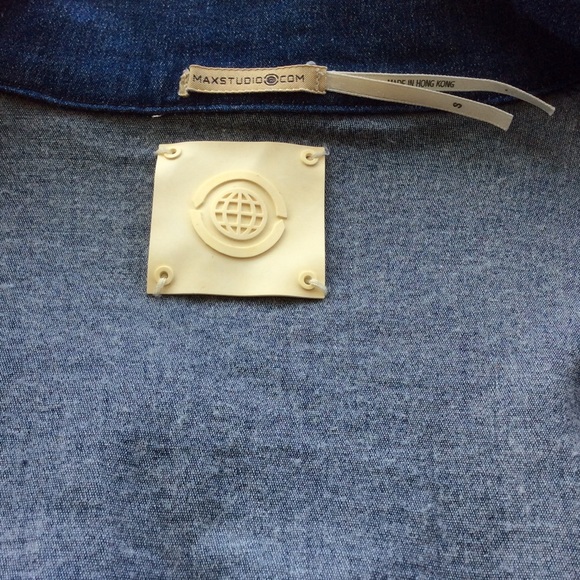 Max Studio Stretch Jean Jacket - Picture 3 of 4